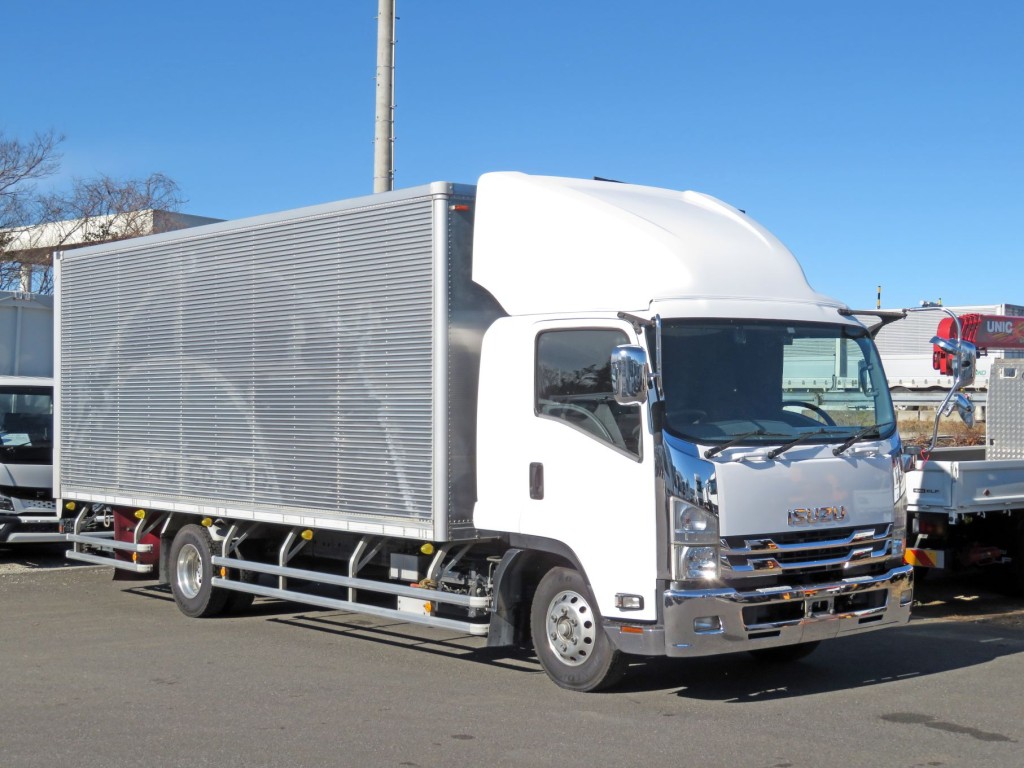 いすゞ フォワード TKG-FRR90S2(2WD)の写真2