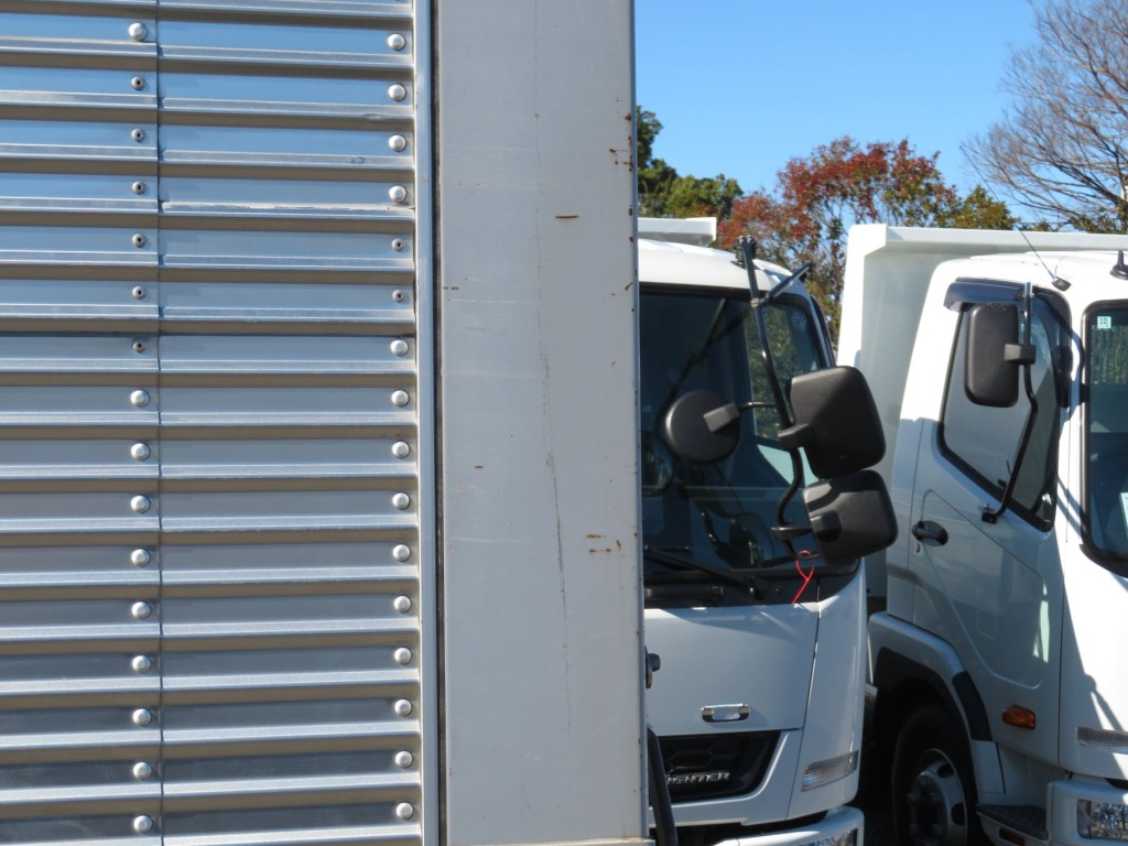 いすゞ フォワード TKG-FRR90S2(2WD)の写真17