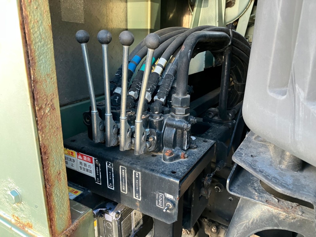 日野 プロフィア QKG-FW1EXEJの写真18