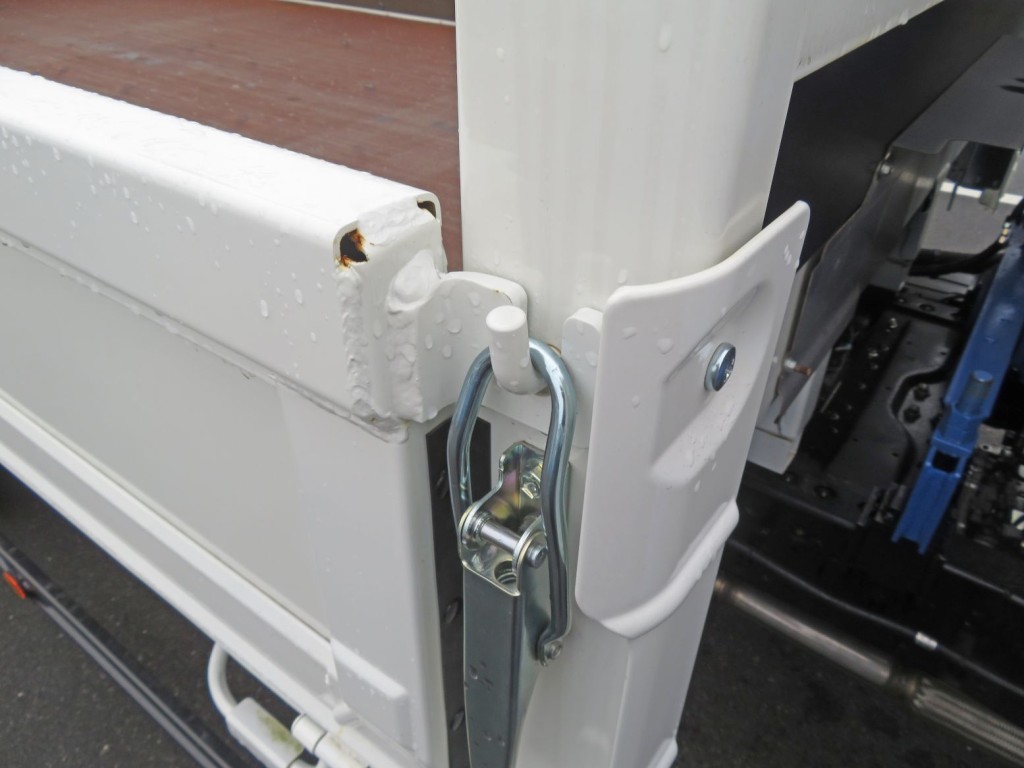 日野 デュトロ 2KG-XZU712M(2WD)の写真20