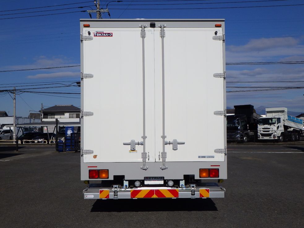 三菱 ファイター 2KG-FK65F(2WD)の写真8