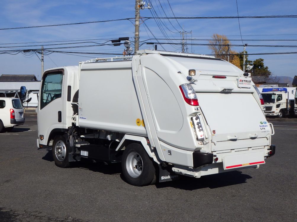 いすゞ エルフ 2RG-NMR88AN(2WD)の写真3