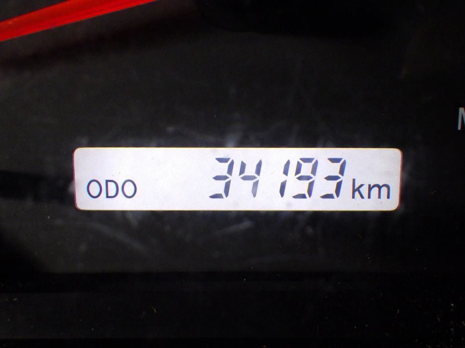 いすゞ エルフ 2RG-NMR88AN(2WD)の写真21