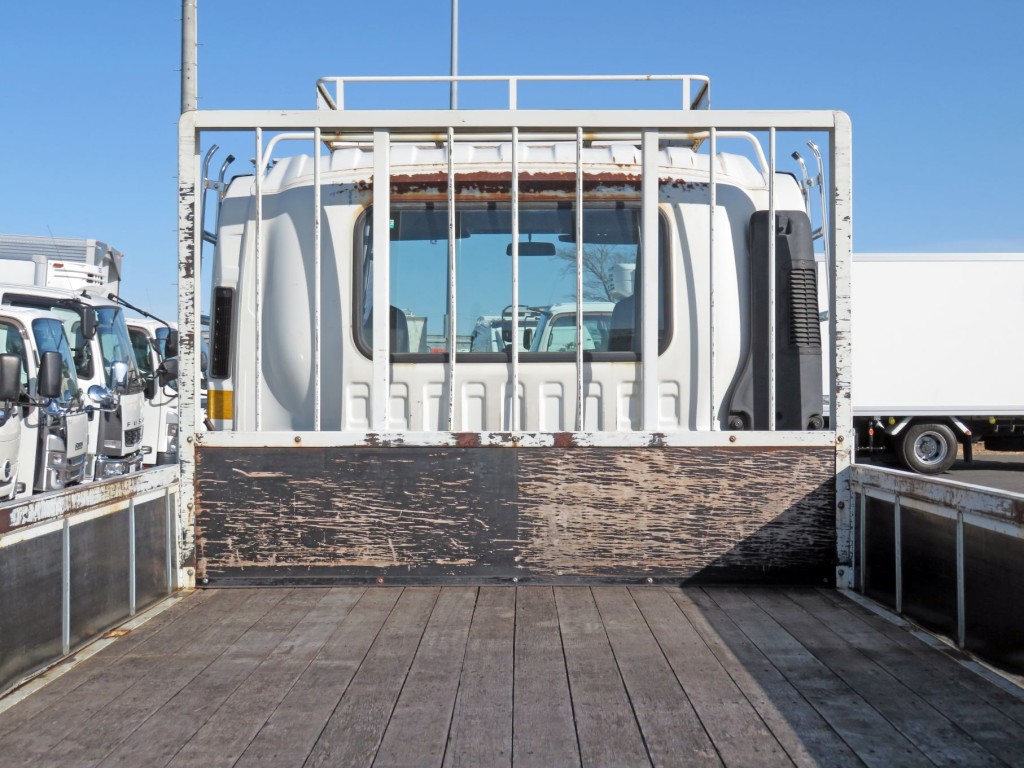 いすゞ フォワード TKG-FRR90S2(2WD)の写真8