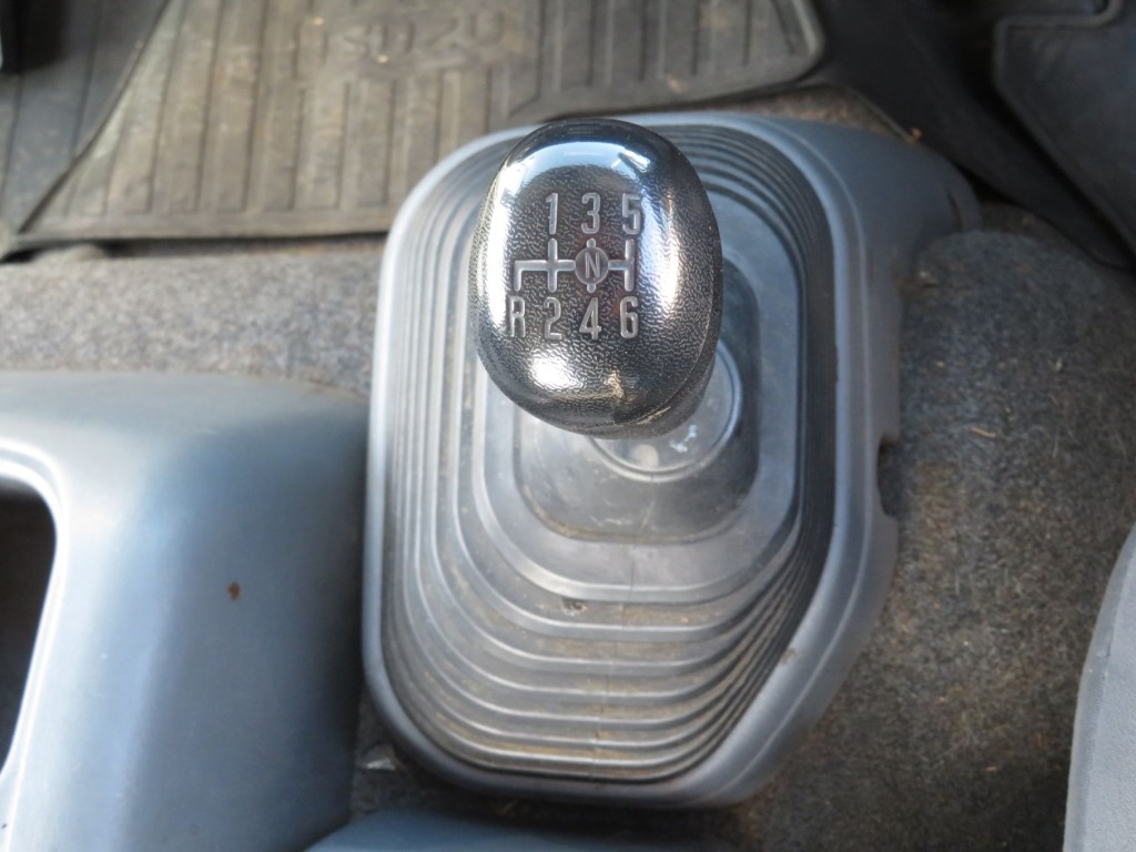 いすゞ フォワード TKG-FRR90S2(2WD)の写真22