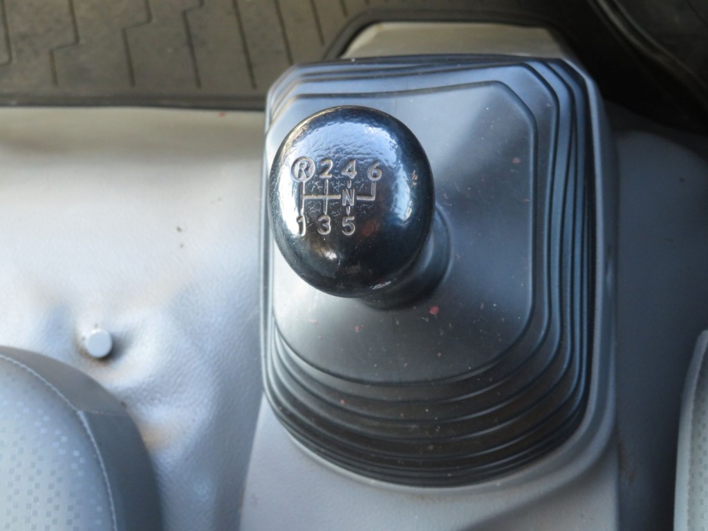 日野 デュトロ 2KG-XZU700X(2WD)の写真24