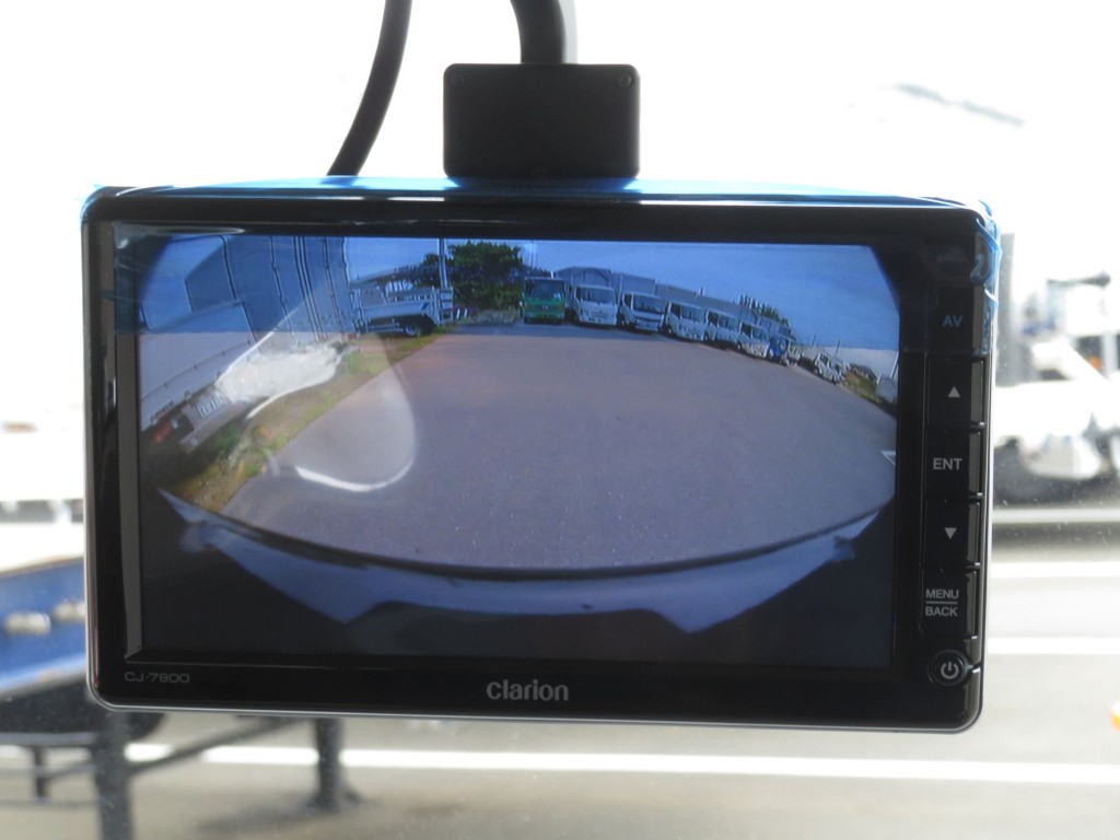 液晶バックモニター付きです。|日野 レンジャー 2KG-FE2ACAの写真14