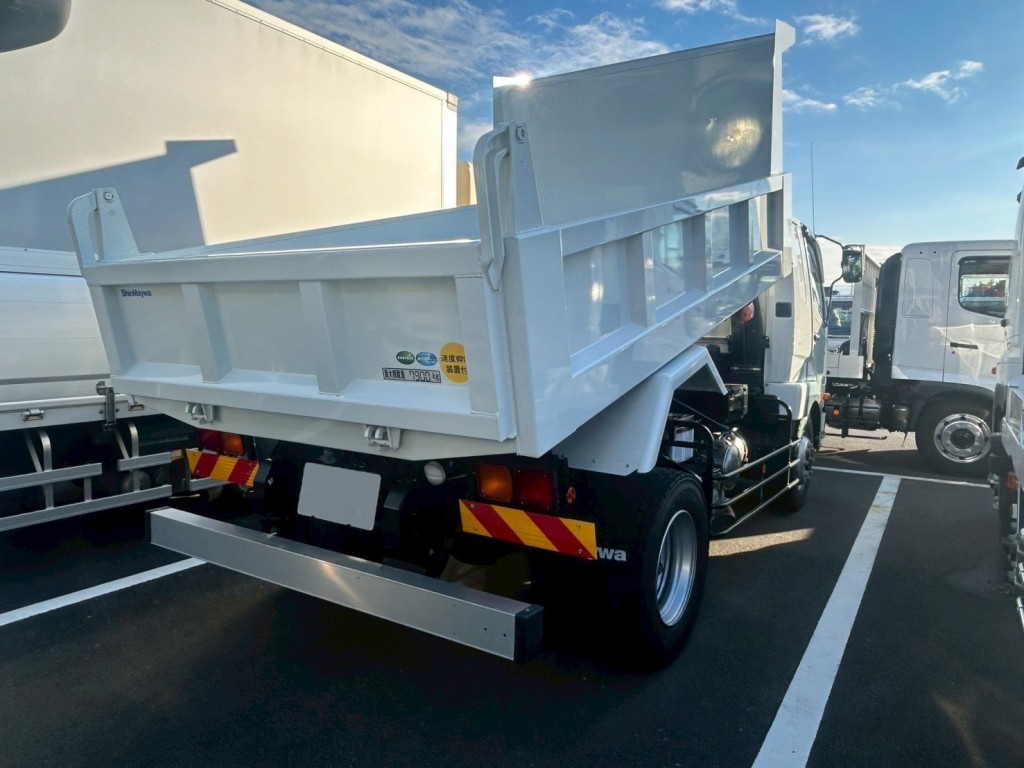 三菱 ファイター 2KG-FK62FZの写真4