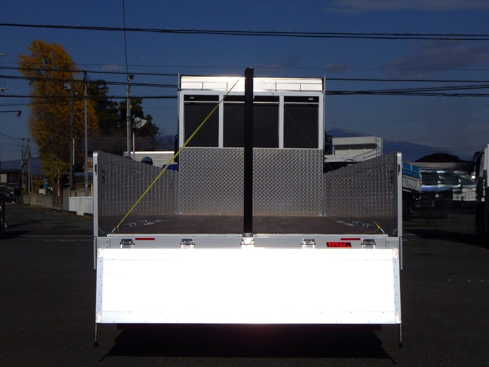 荷台全体の状態です。|三菱 スーパーグレート 2PG-FS74HZの写真9