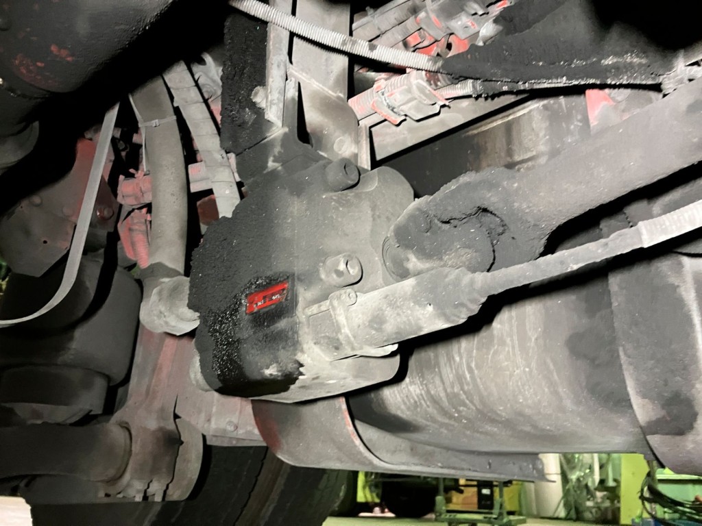 オイルポンプ付きです。|日野 プロフィア QPG-SH1EDDGの写真13