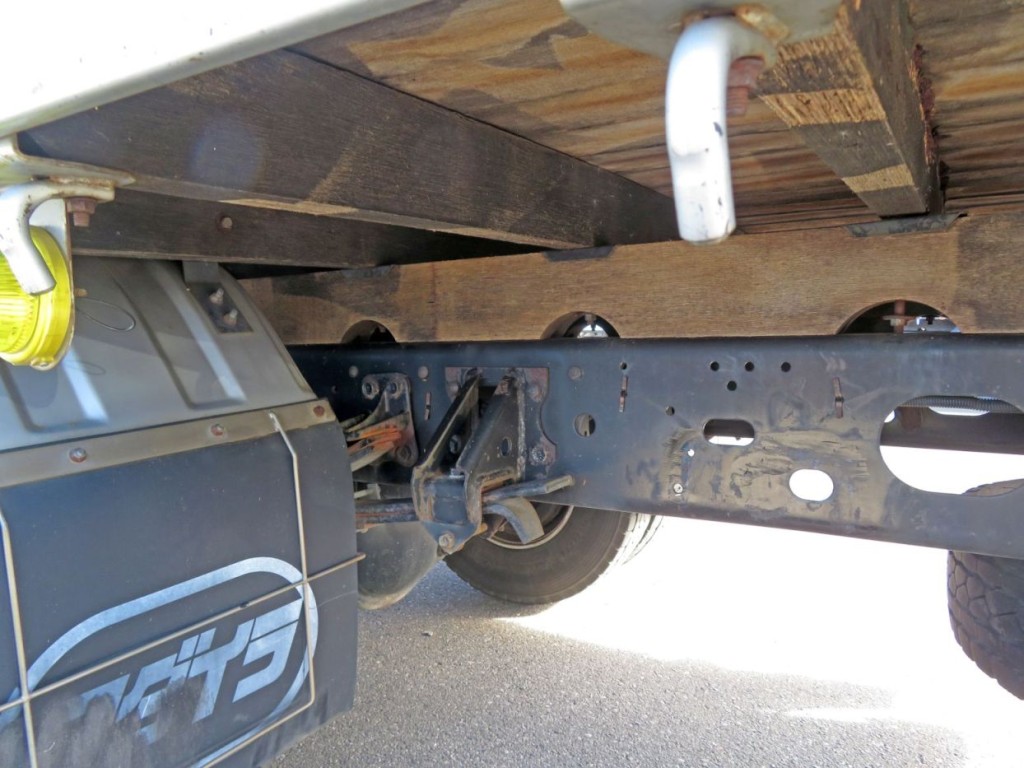 いすゞ フォワード TKG-FRR90S2(2WD)の写真5