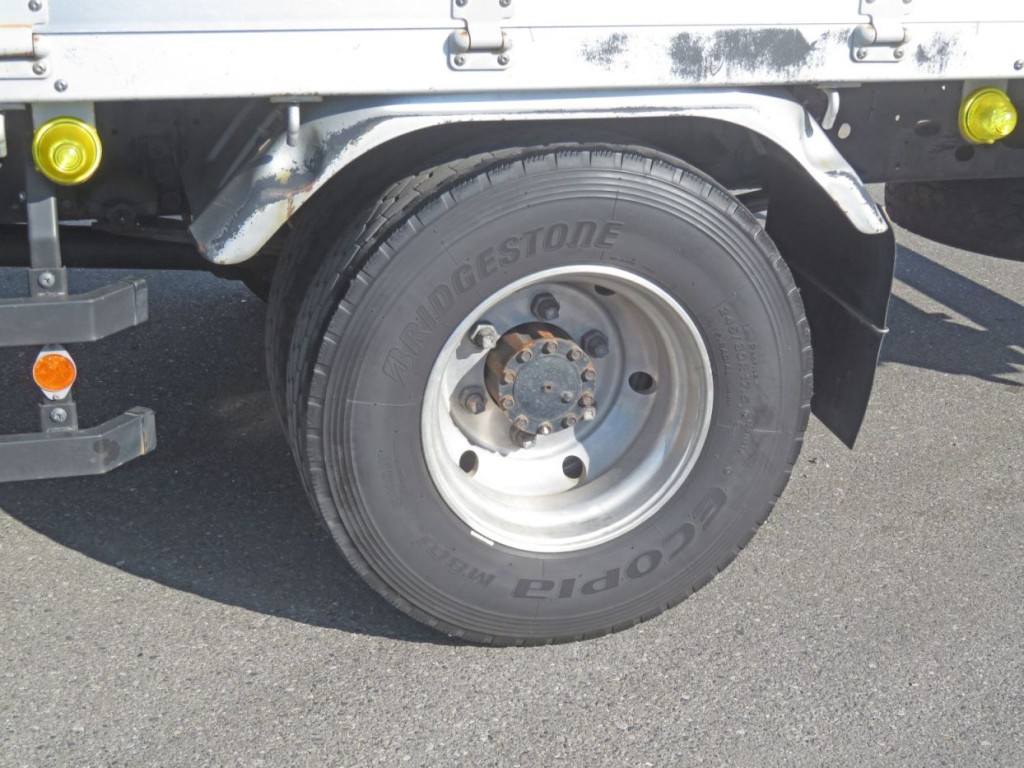 いすゞ フォワード TKG-FRR90S2(2WD)の写真15