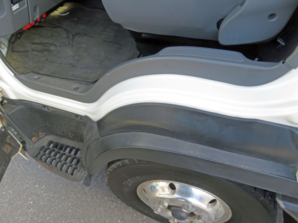 いすゞ フォワード TKG-FRR90S2(2WD)の写真38