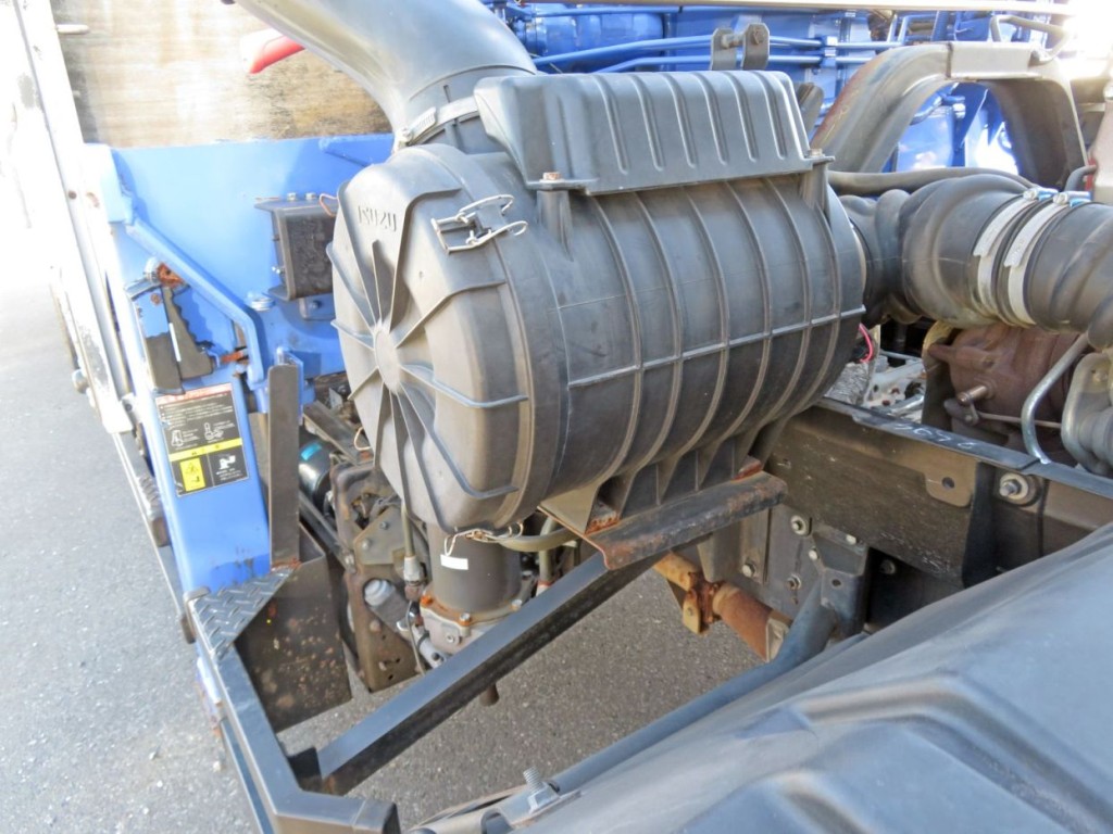 いすゞ フォワード TKG-FRR90S2(2WD)の写真46