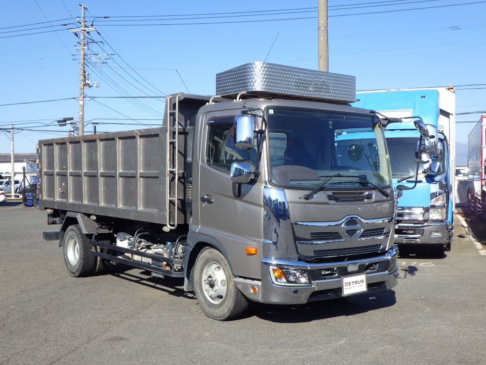 日野 レンジャー 2KG-FC2ABA(2WD)の写真2