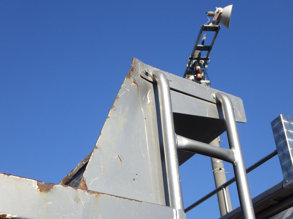 プロテクターの両サイドにキズ・サビ・曲がりがあります。|日野 レンジャー 2KG-FC2ABA(2WD)の写真25