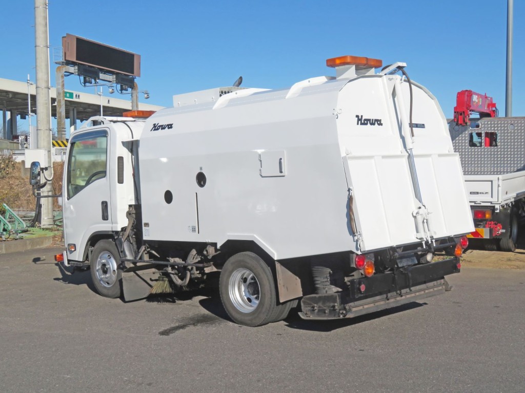 いすゞ エルフ TPG-NMR85N(2WD)の写真3