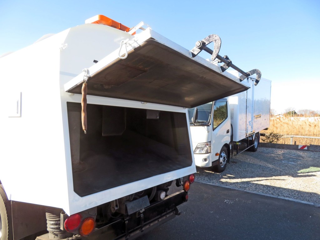 いすゞ エルフ TPG-NMR85N(2WD)の写真8