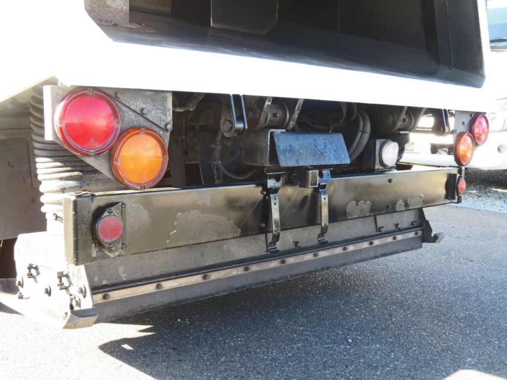 いすゞ エルフ TPG-NMR85N(2WD)の写真17