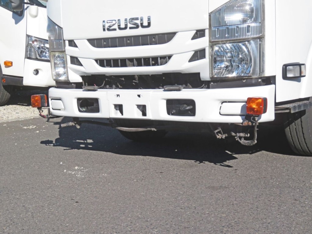 いすゞ エルフ TPG-NMR85N(2WD)の写真28