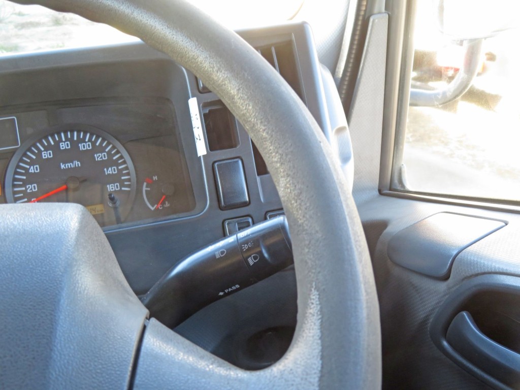 いすゞ エルフ TPG-NMR85N(2WD)の写真30