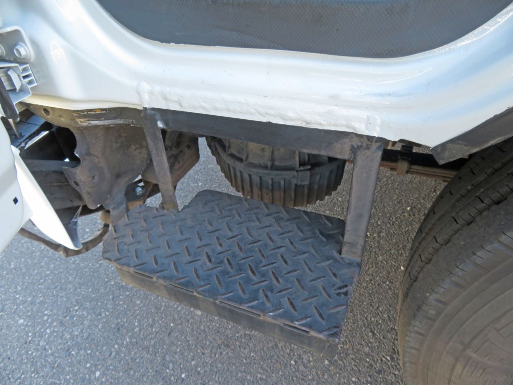 いすゞ エルフ TPG-NMR85N(2WD)の写真37