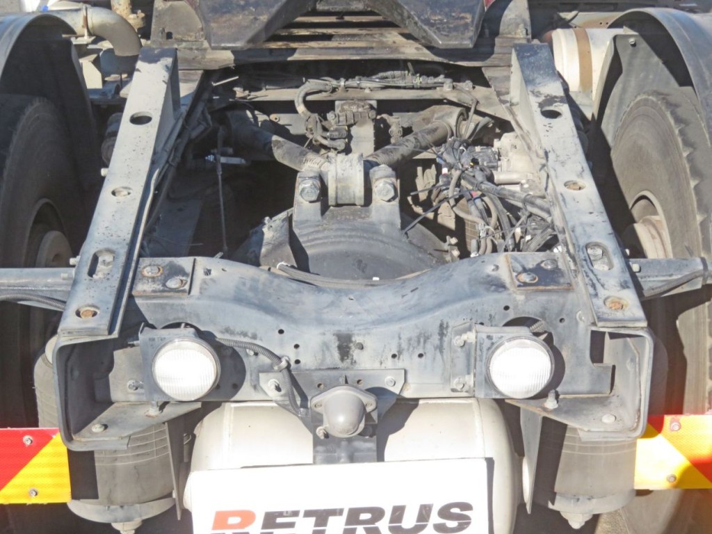 UDトラックス クオン QKG-GK6XADの写真8