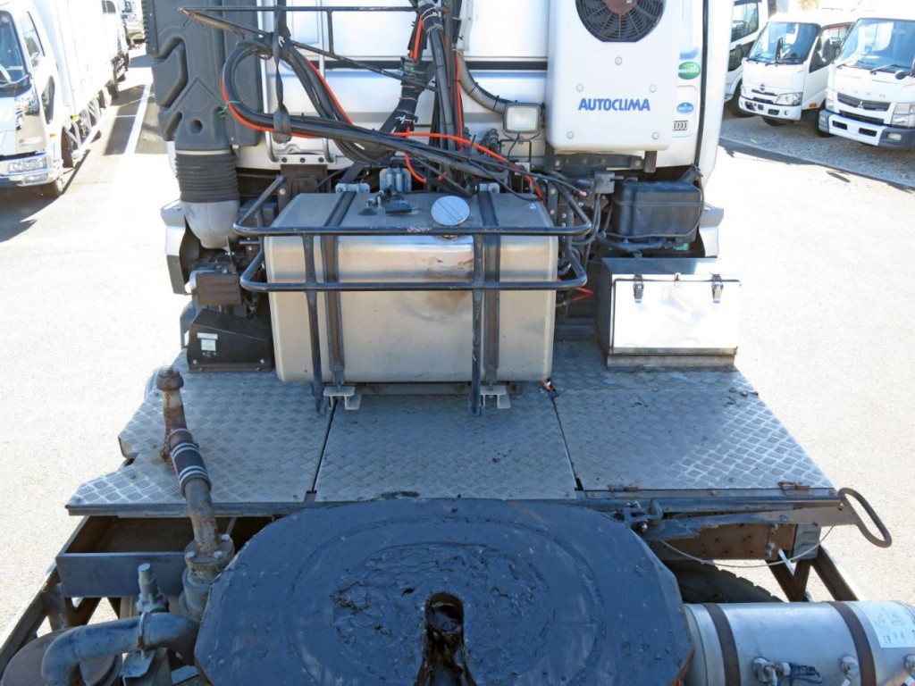 UDトラックス クオン QKG-GK6XADの写真9