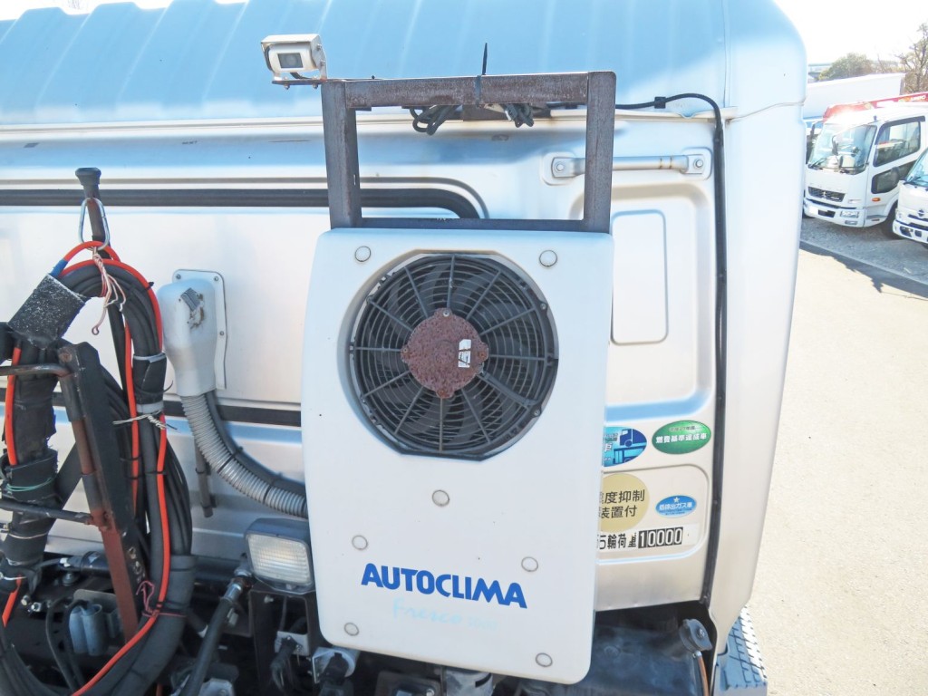 UDトラックス クオン QKG-GK6XADの写真19