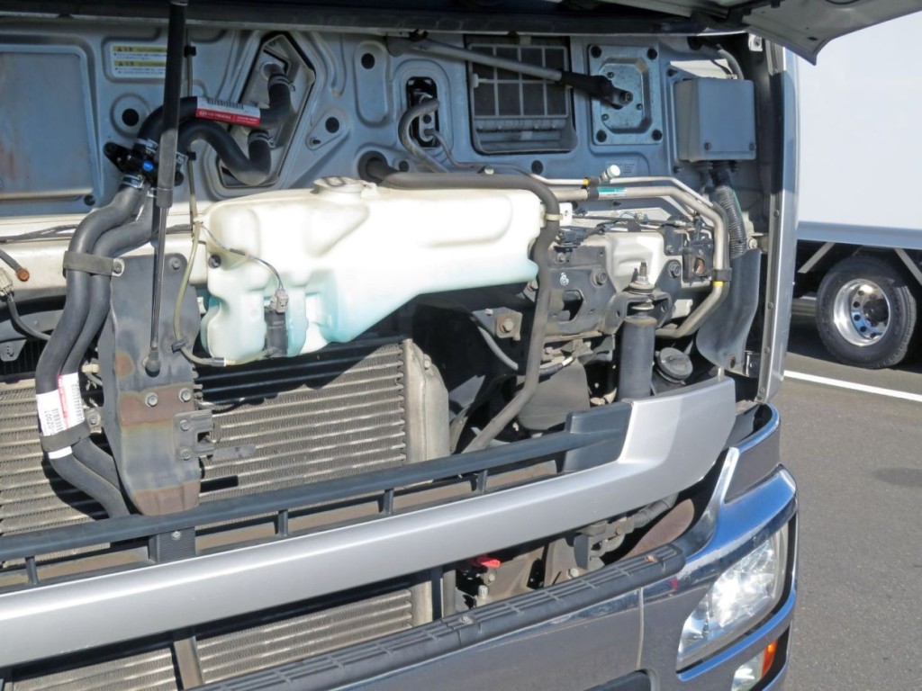 UDトラックス クオン QKG-GK6XADの写真31