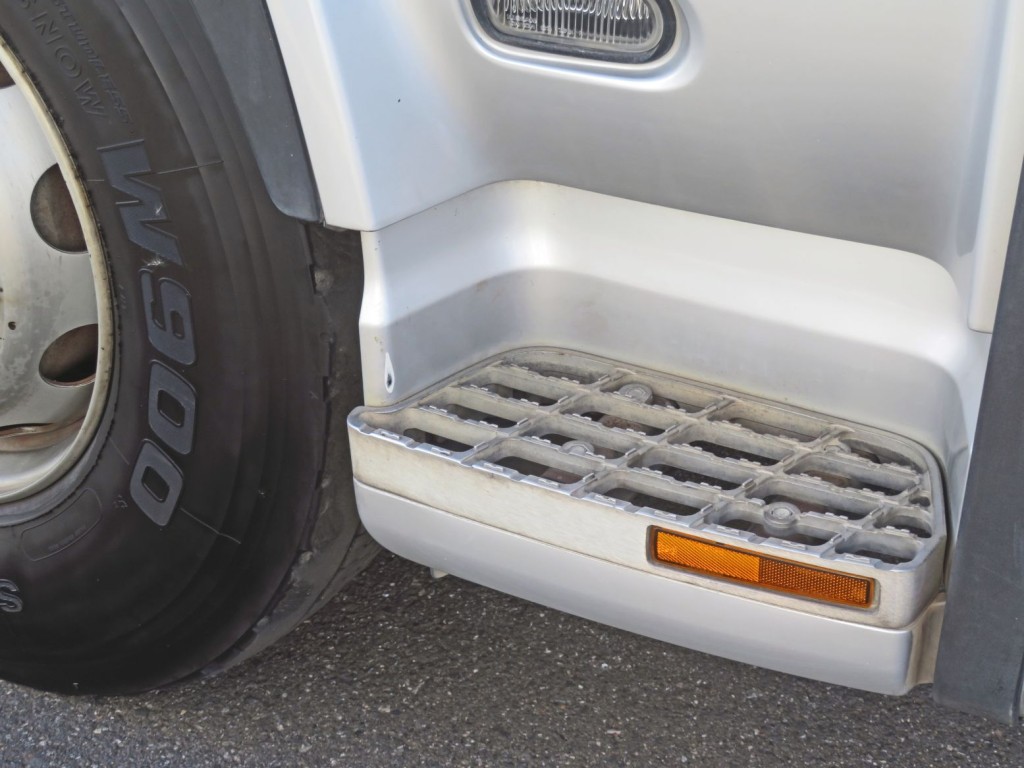 UDトラックス クオン QKG-GK6XADの写真34