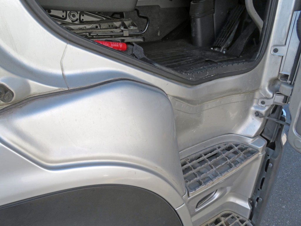 UDトラックス クオン QKG-GK6XADの写真38