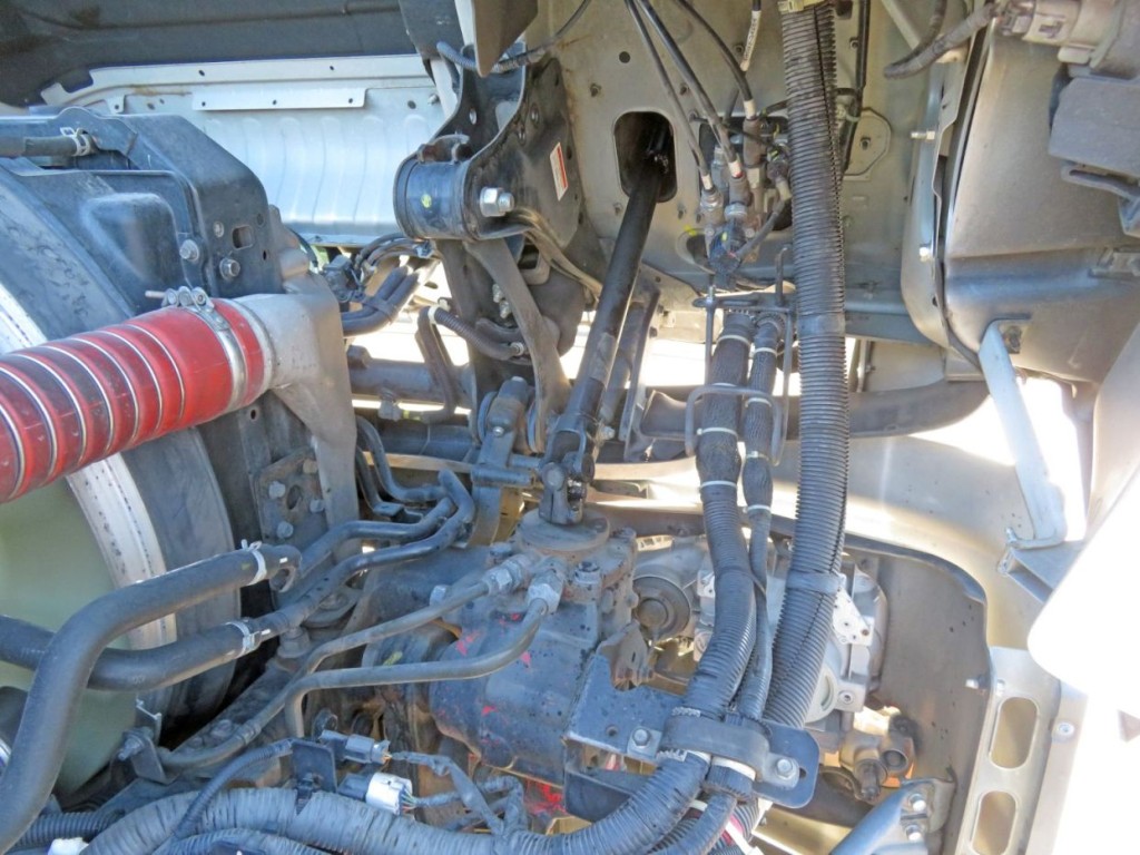 UDトラックス クオン QKG-GK6XADの写真43