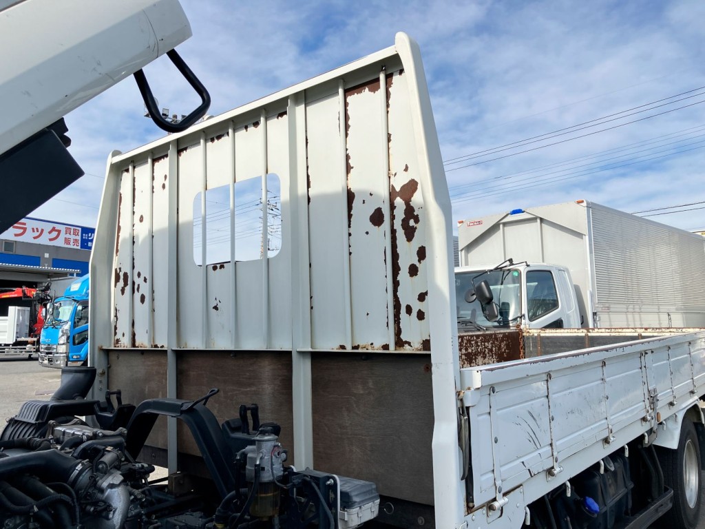 鳥居前面の状態です。サビがあります|いすゞ フォワード 2RG-FRR90S2(2WD)の写真37