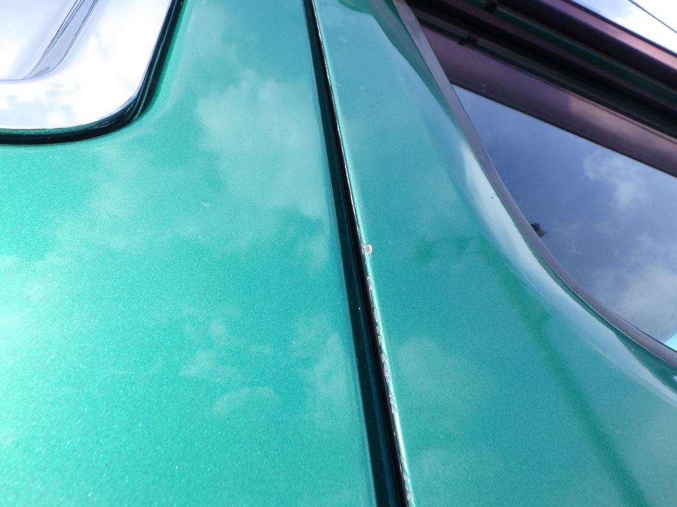 運転席側ドアにキズがあります。|三菱 スーパーグレート QKG-FV50VYの写真21