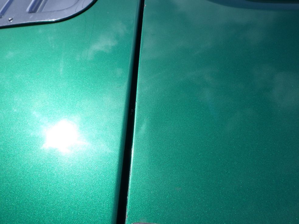 運転席側ドアに浅いヘコミがあります。|三菱 スーパーグレート QKG-FV50VYの写真22