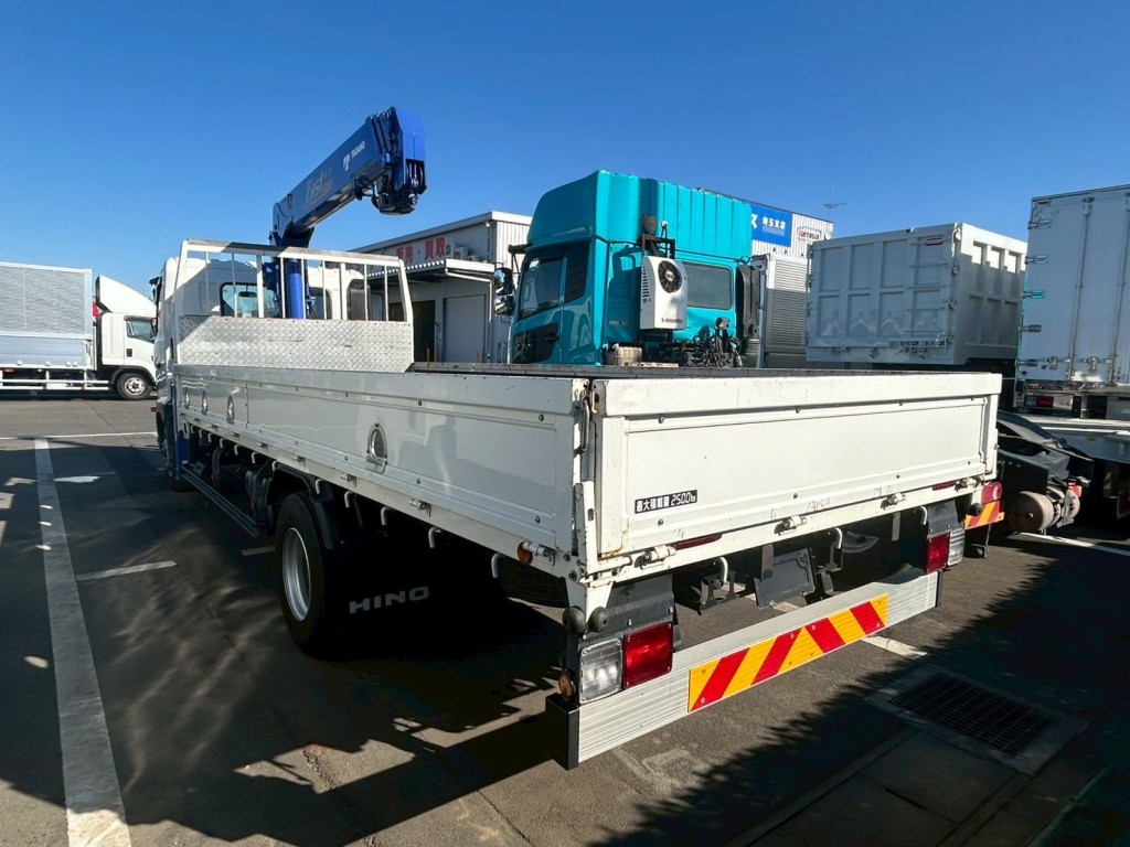 日野 レンジャー 2KG-FC2ABA(2WD)の写真3