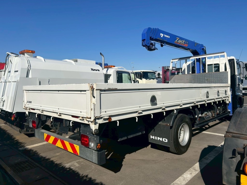 日野 レンジャー 2KG-FC2ABA(2WD)の写真4