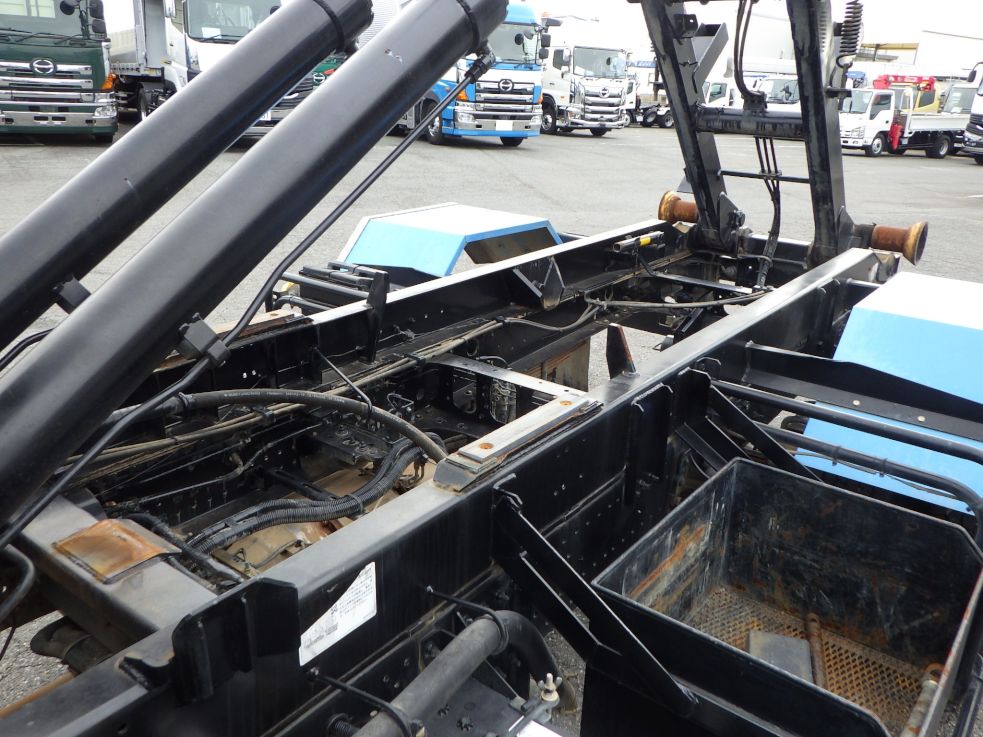 シャーシの状態です。|UDトラックス コンドル 2RG-BRR90S2(2WD)の写真7