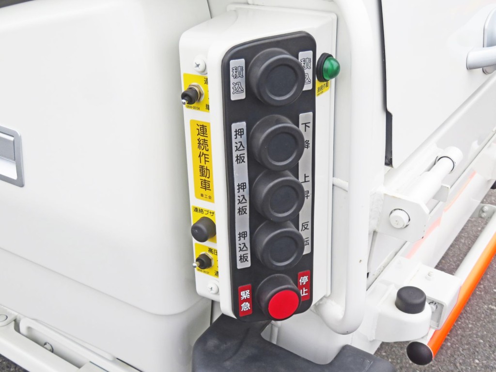 日野 デュトロ 2RG-XZU605X(2WD)の写真14