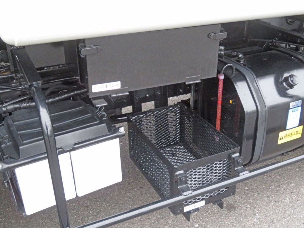 日野 デュトロ 2RG-XZU605X(2WD)の写真17