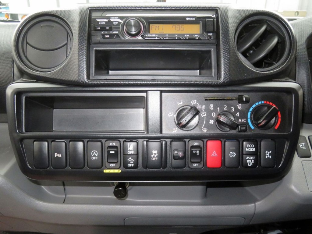 日野 デュトロ 2RG-XZU605X(2WD)の写真41