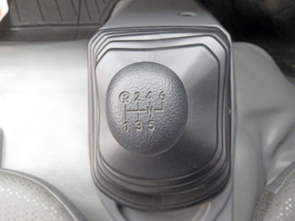 日野 デュトロ 2RG-XZU605X(2WD)の写真42