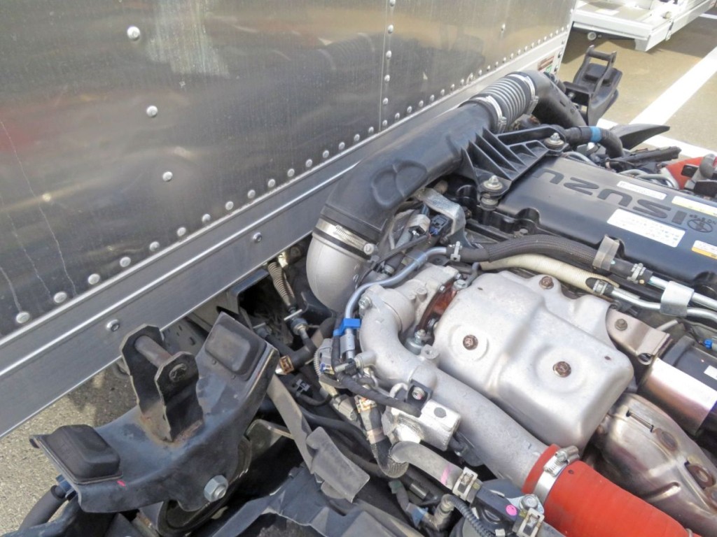 いすゞ エルフ 2RG-NMR88AN(2WD)の写真41