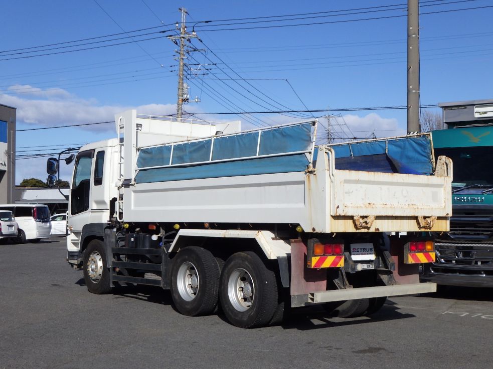 いすゞ ギガ QKG-CXZ77ATの写真3