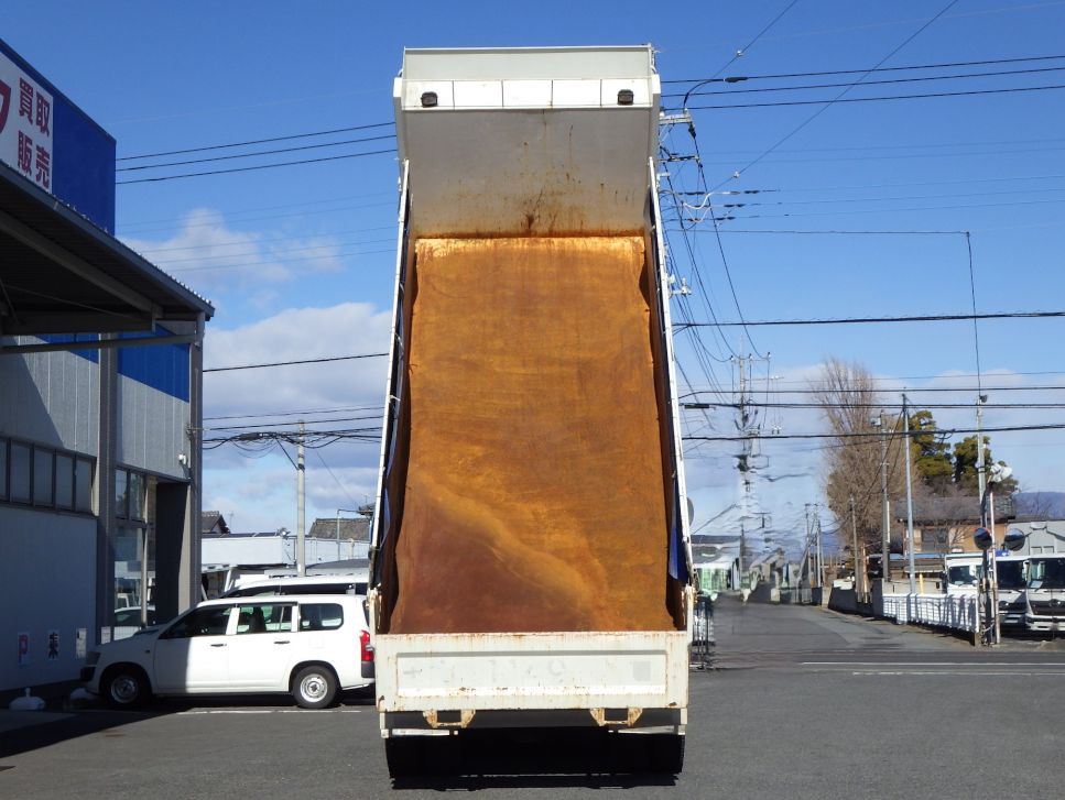 荷台全体の状態です。|いすゞ ギガ QKG-CXZ77ATの写真7