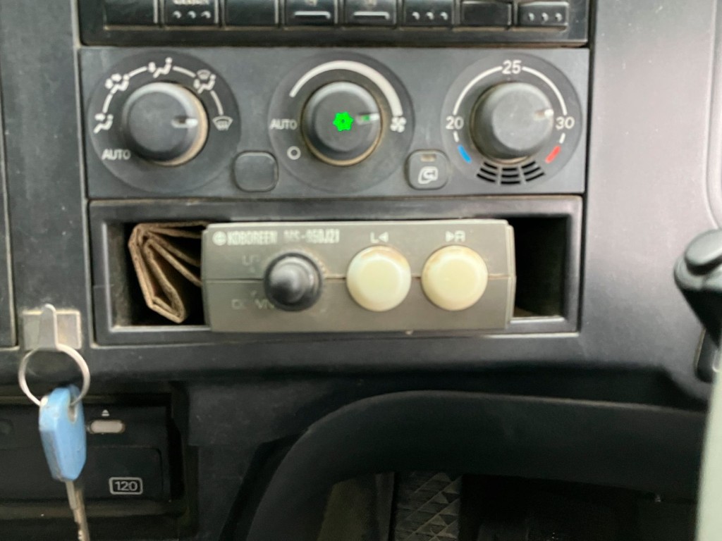 三菱 スーパーグレート QKG-FV50VXの写真16