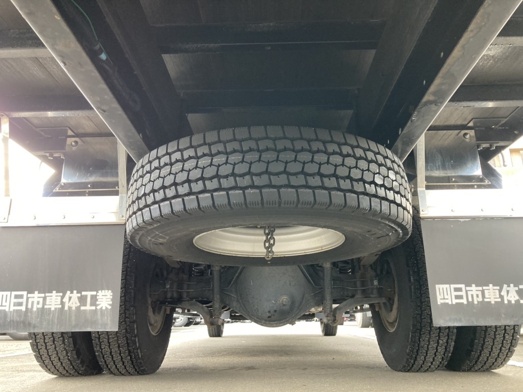 下回りの状態です。|日野 レンジャー 2KG-FD2ABA(2WD)の写真11