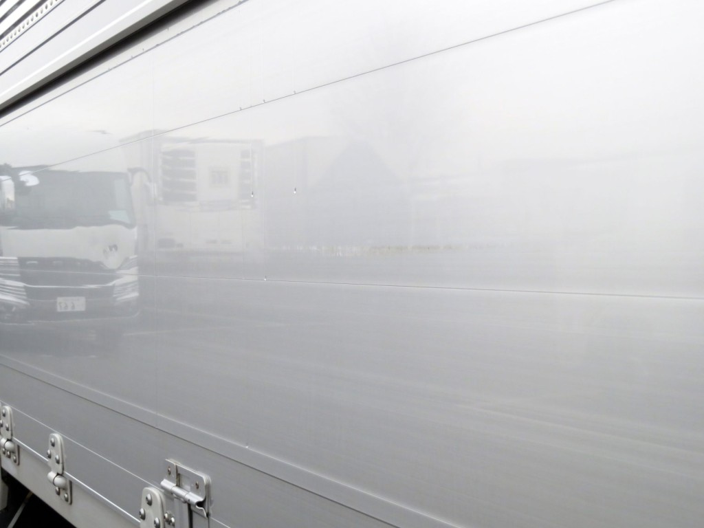 いすゞ ギガ 2PG-CYL77Cの写真13