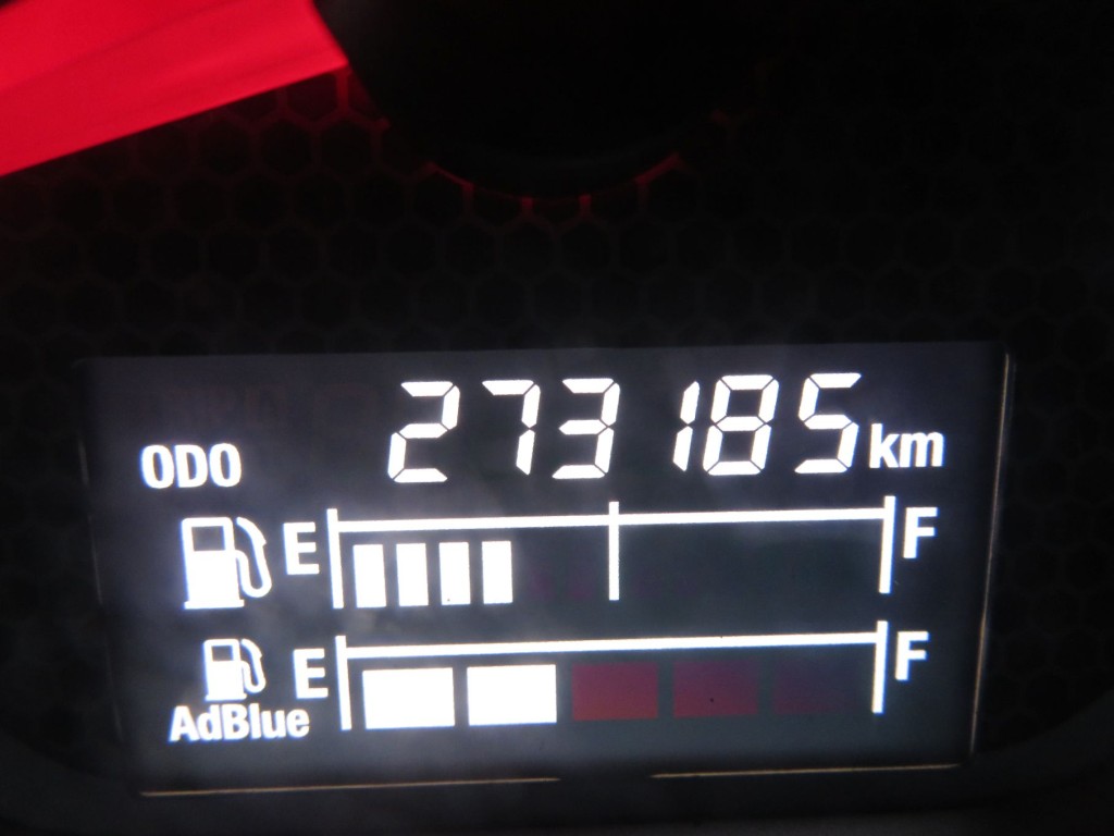 いすゞ ギガ 2PG-CYL77Cの写真23